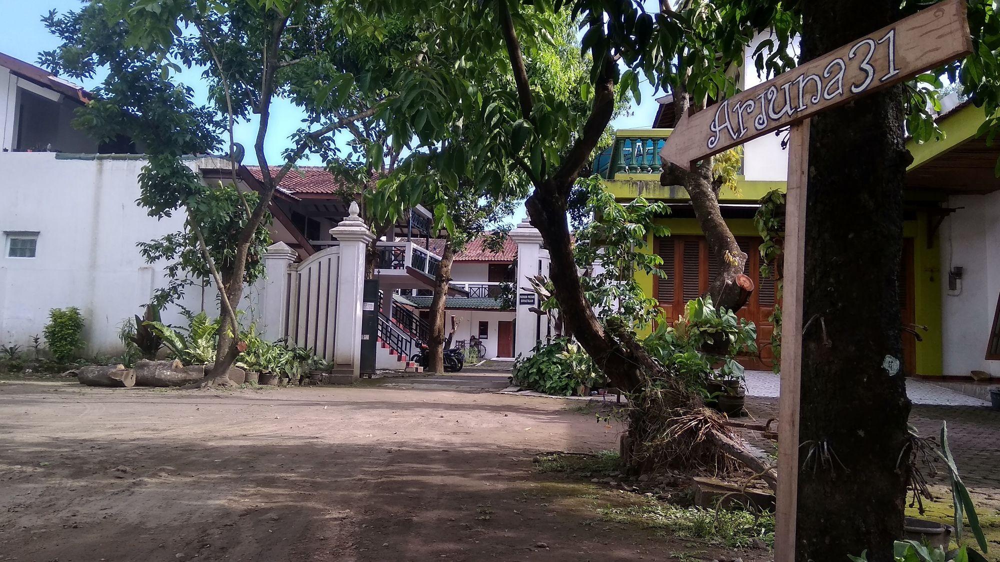 Arjuna 31 Yogyakarta Exterior foto
